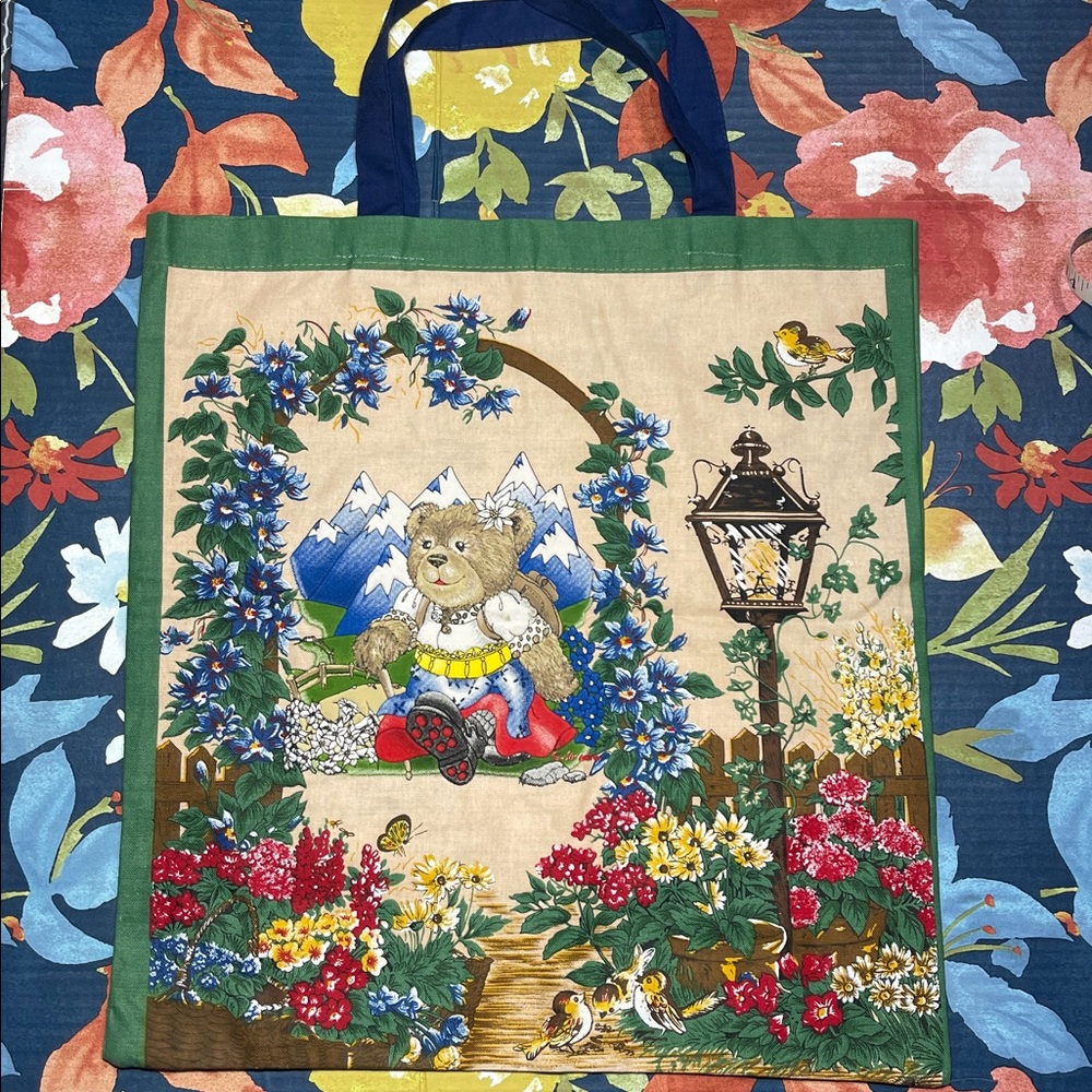 Heim textil cotton Floral Bear Print German tote bag Rare Find